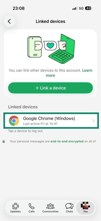 WhatsApp Linked Devices menu with a linked session on Google Chrome highlighted.